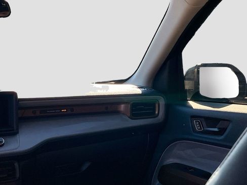 Used 2023 Ford Maverick Lariat w/ Lariat Luxury Package image 25