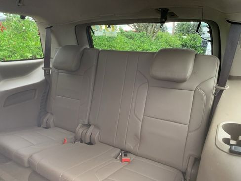 Used 2017 Chevrolet Tahoe LT w/ Luxury Package image 25