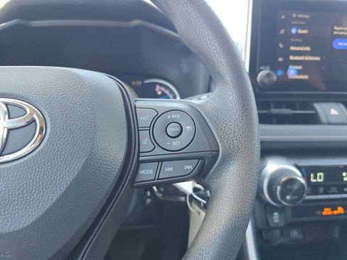 Certified 2025 Toyota RAV4 LE AWD/4WD image 30