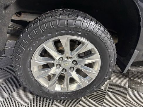 Used 2019 Chevrolet Silverado 1500 LTZ image 7