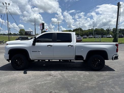 Used 2026 Chevrolet Silverado 2500 Custom w/ Custom Convenience Package AWD/4WD image 11