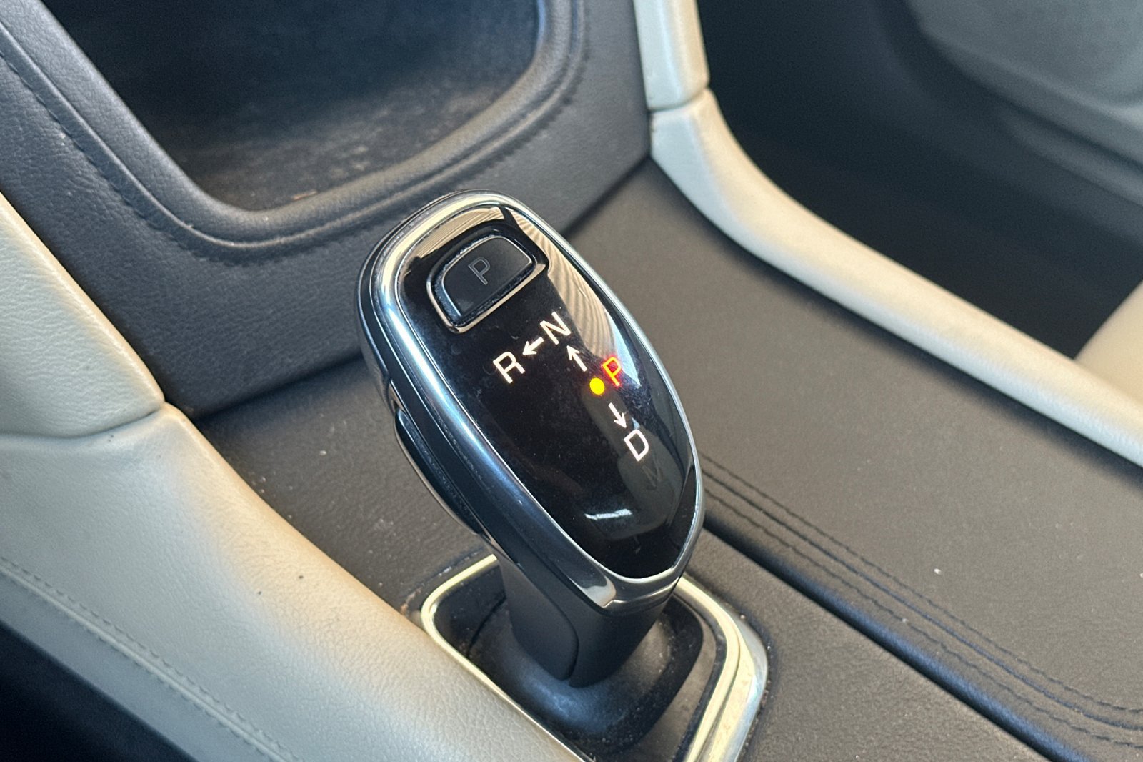 Used 2019 Cadillac XT5 FWD image 28