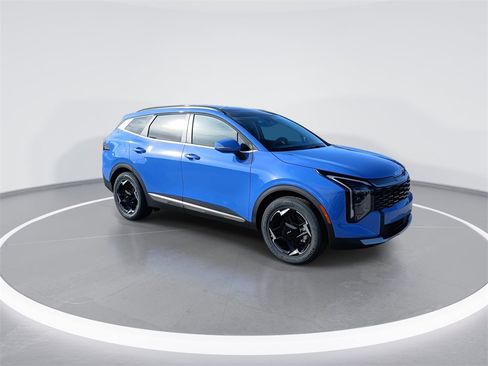 New 2026 Kia Sportage EX w/ EX Panorama Roof Package image 2