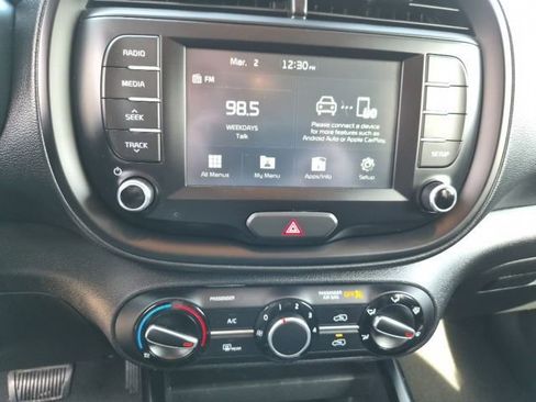 Used 2020 Kia Soul S image 23