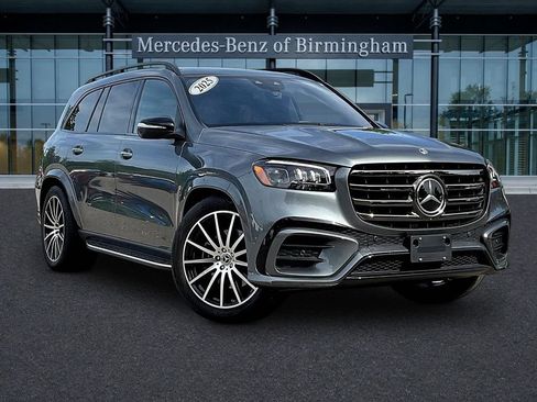 Certified 2025 Mercedes-Benz GLS 580 4MATIC image 1