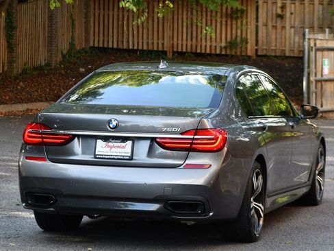 Used 2016 BMW 750i xDrive image 12