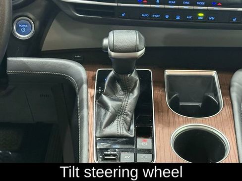 Used 2021 Toyota Sienna XLE image 26