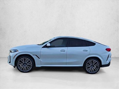 Used 2026 BMW X6 xDrive40i image 9