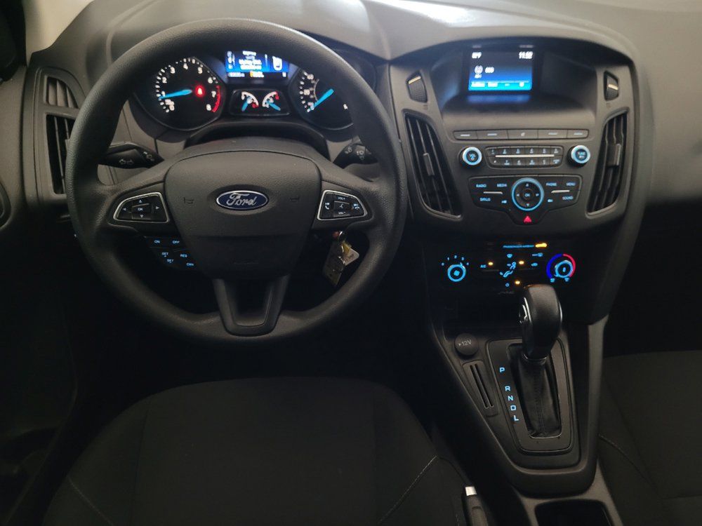 Used 2018 Ford Focus SE FWD image 22