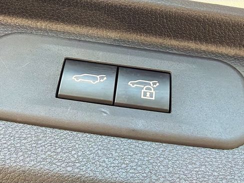Used 2025 Toyota Grand Highlander FWD image 13