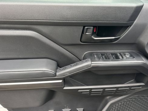 New 2025 Toyota Tacoma SR5 image 11
