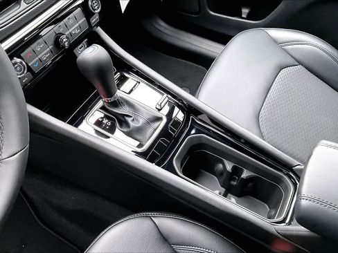 New 2026 Jeep Compass Latitude AWD/4WD image 17