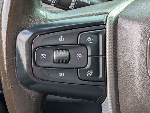 Used 2021 GMC Yukon XL Denali w/ Denali Premium Package image 28