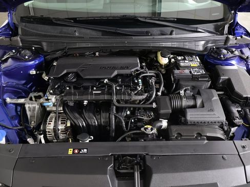 Used 2025 Kia K4 LXS image 18