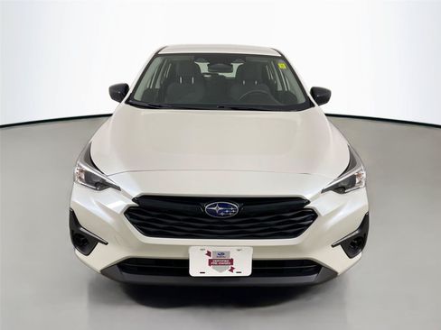 Used 2024 Subaru Impreza 2.0i AWD/4WD image 3