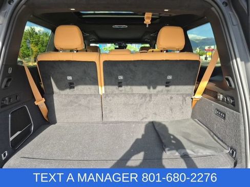 New 2026 Jeep Grand Wagoneer Summit AWD/4WD image 14