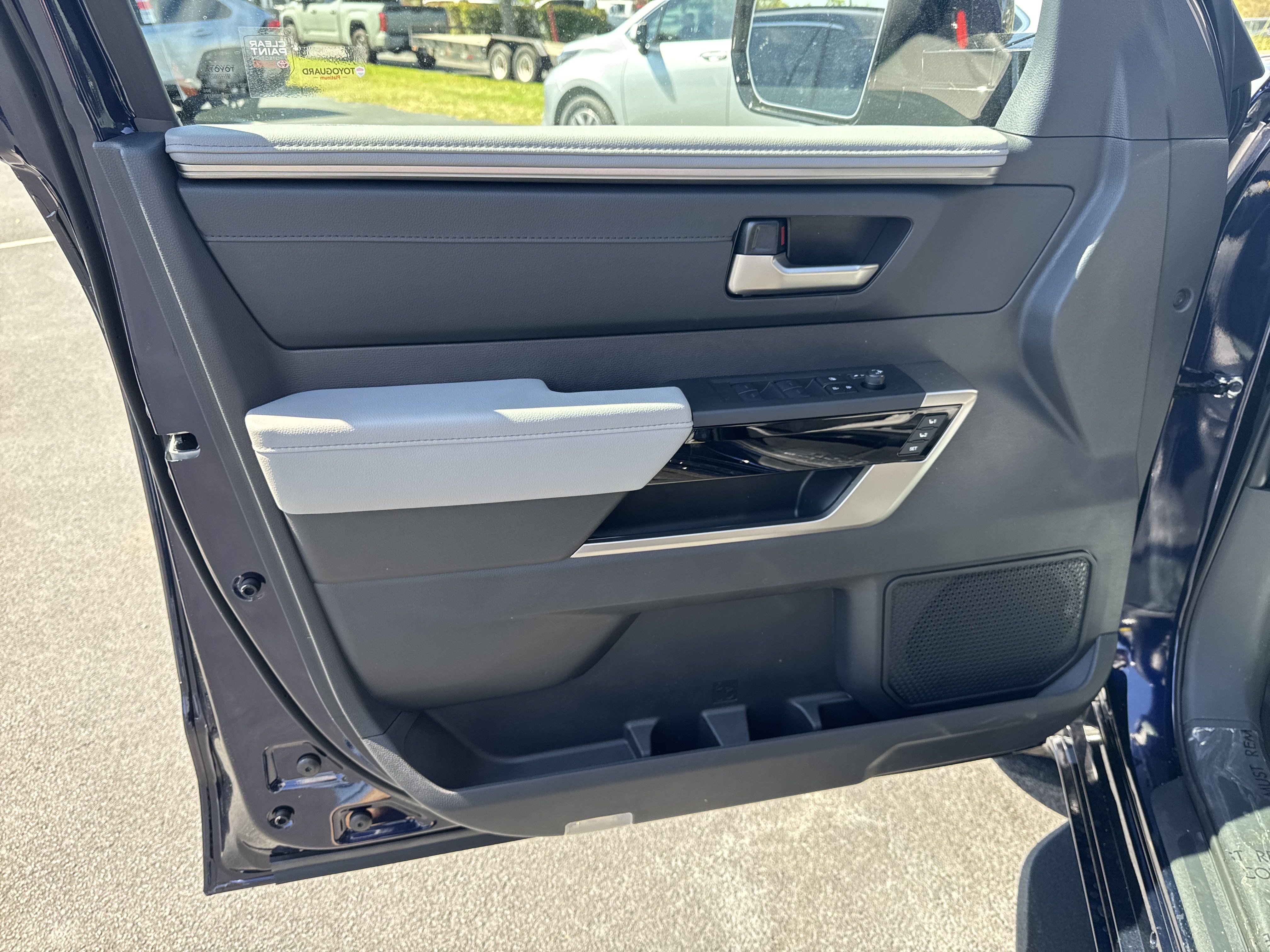 New 2025 Toyota Tundra Limited AWD/4WD image 22
