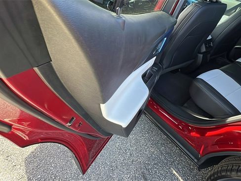 New 2026 Chevrolet Equinox EV LT image 16