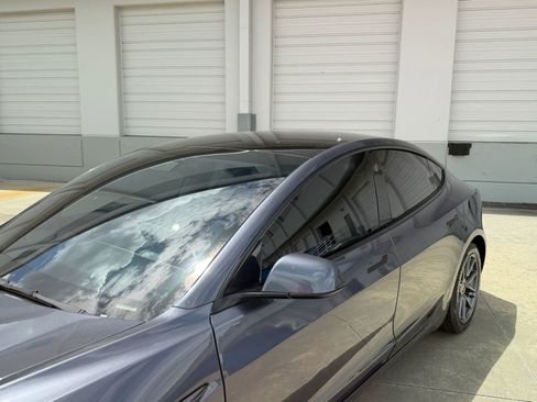 Used 2021 Tesla Model 3 Standard Range Plus image 15