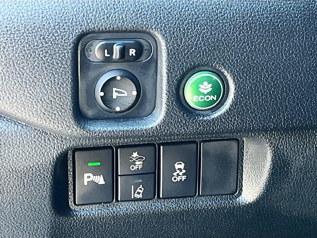 Used 2025 Honda Passport EX-L image 10
