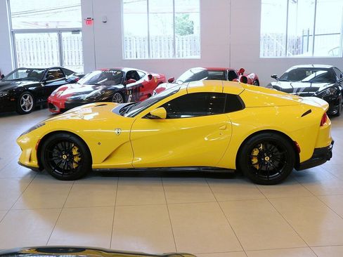 Certified 2021 Ferrari 812 GTS image 3