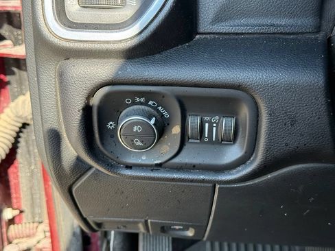 Used 2024 RAM 2500 Laramie w/ Night Edition AWD/4WD image 18