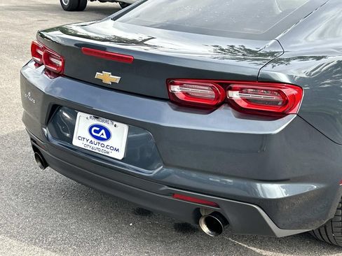 Used 2022 Chevrolet Camaro LT w/ Technology Package RWD image 14