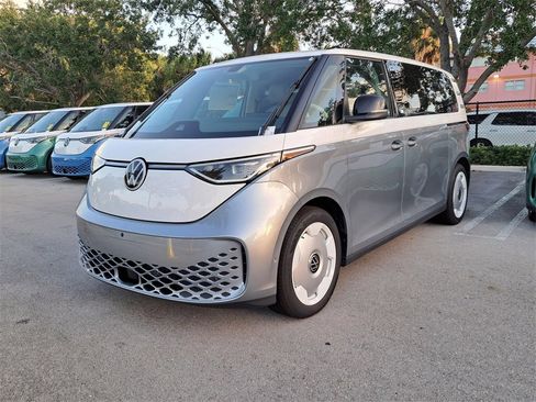 New 2025 Volkswagen ID. Buzz 1st Edition image 3