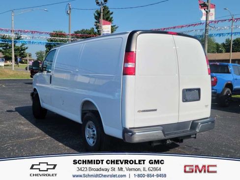 New 2025 Chevrolet Express 2500 w/ Driver Convenience Package image 7
