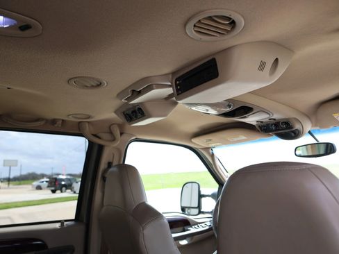 Used 2003 Ford Excursion Limited image 41