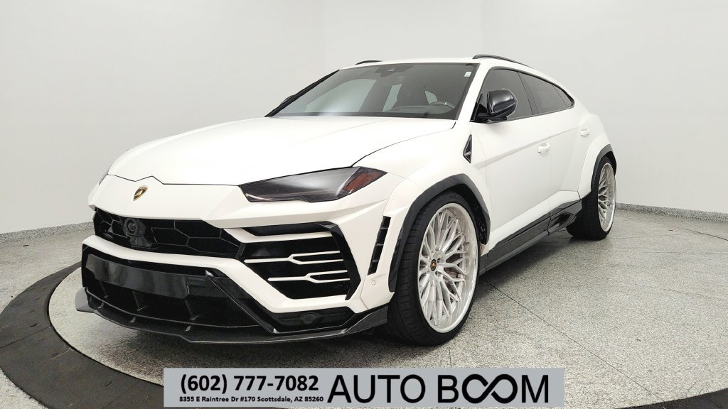 Used 2019 Lamborghini Urus AWD/4WD image 1