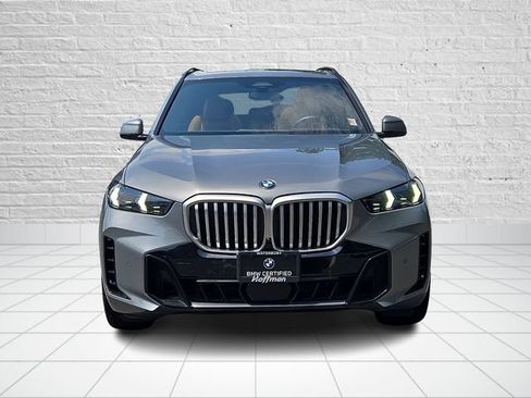 Used 2024 BMW X5 xDrive40i w/ M Sport Package AWD/4WD image 2