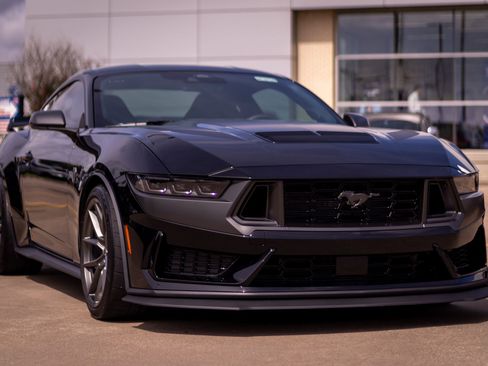 New 2026 Ford Mustang Premium image 25