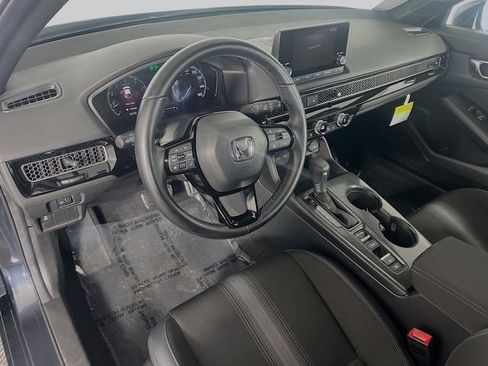 Used 2025 Honda Civic Sport image 11