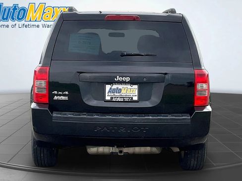 Used 2010 Jeep Patriot Sport w/ Tire & Wheel Group AWD/4WD image 7