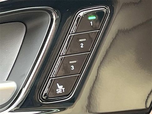 Used 2026 Acura MDX w/ Technology Package image 34