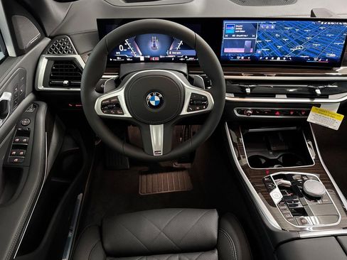 Used 2026 BMW X5 xDrive40i w/ M Sport Package image 26