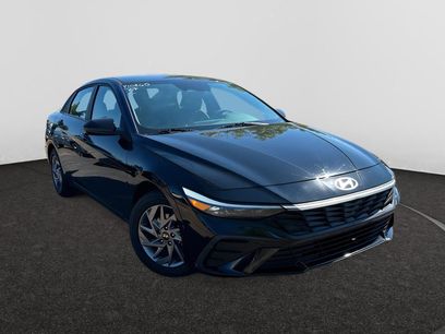 Used 2024 Hyundai Elantra SEL