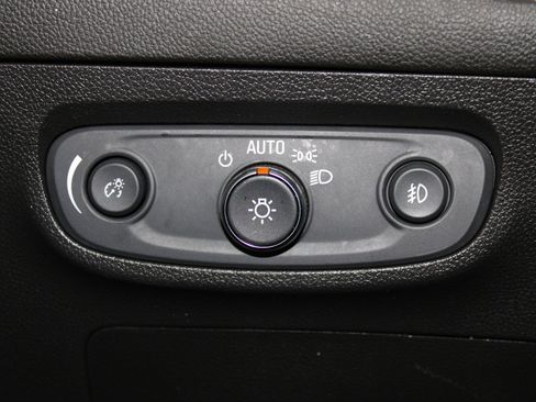 Used 2021 Buick Encore GX Preferred FWD image 37