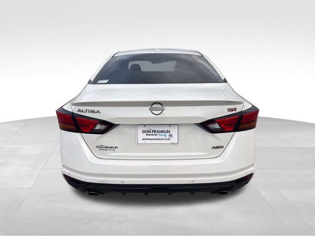 Certified 2023 Nissan Altima 2.5 SR AWD/4WD image 4