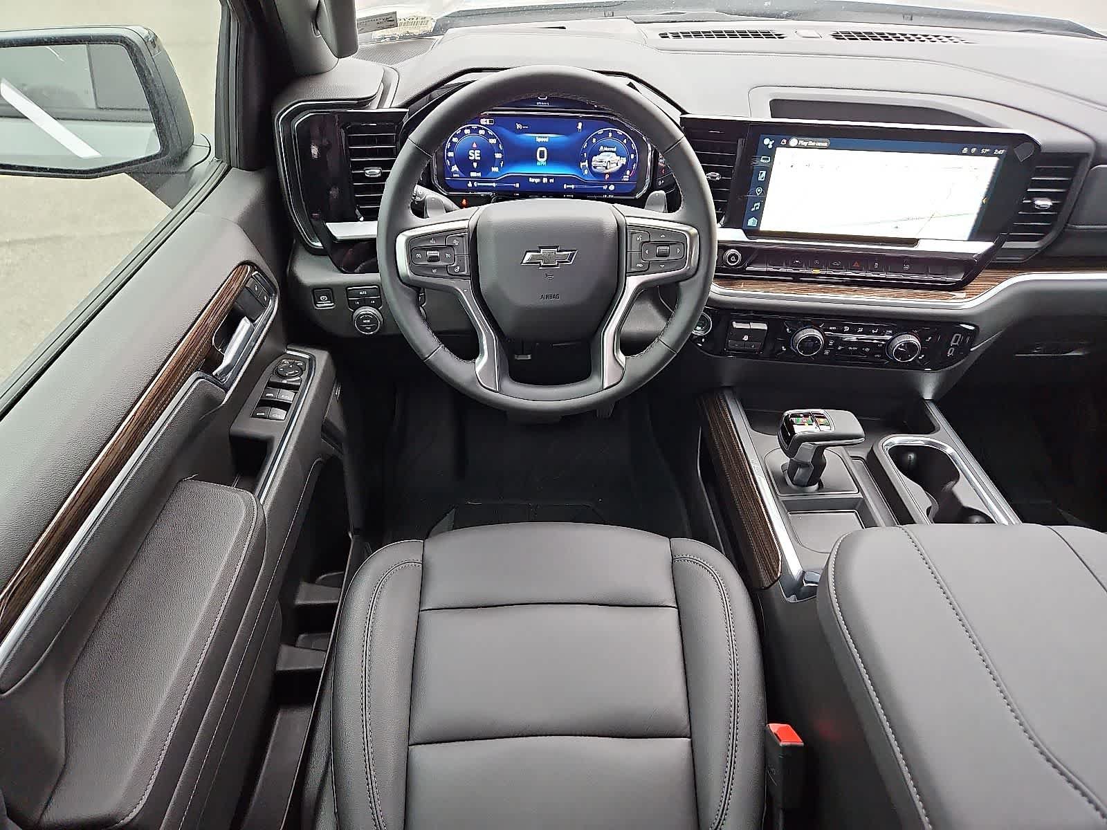New 2025 Chevrolet Silverado 1500 RST w/ Convenience Package II AWD/4WD image 9