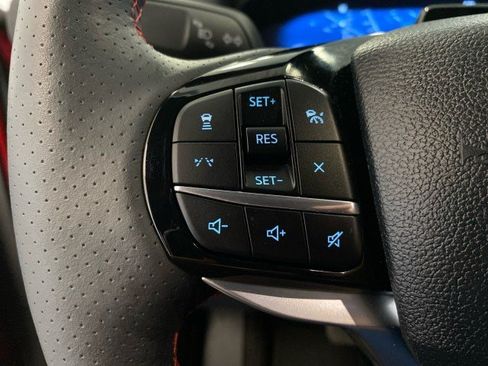Certified 2025 Ford Explorer ST-Line AWD/4WD image 19