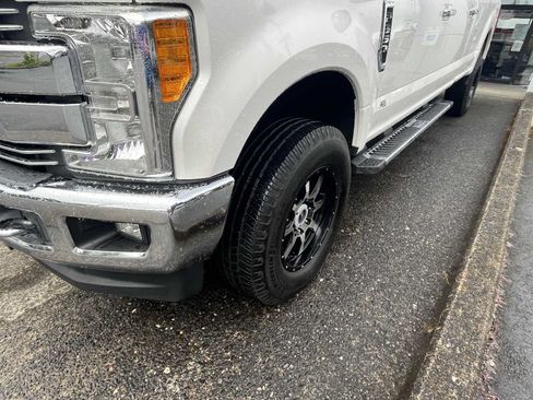 Used 2017 Ford F350 Lariat w/ Chrome Package AWD/4WD image 10
