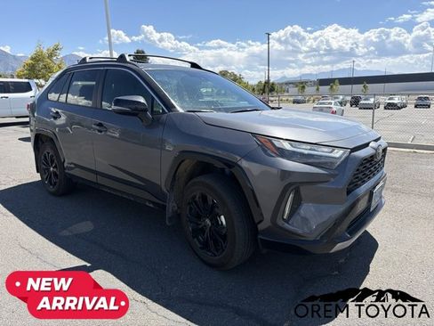 Used 2025 Toyota RAV4 XSE w/ Weather Package AWD/4WD image 11