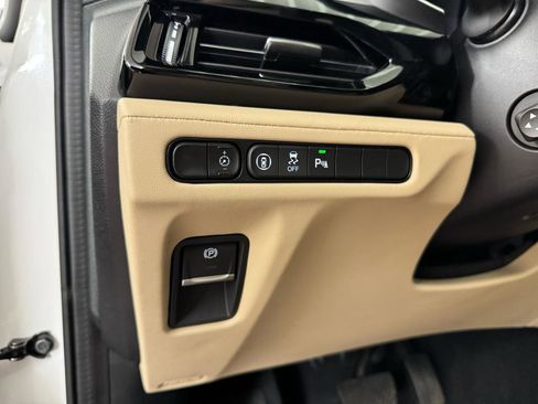 Used 2023 Acura MDX SH-AWD w/ Technology Package image 20