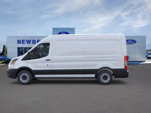 New 2026 Ford Transit 250 148 Medium Roof w/ Load Area Protection Package RWD image 5