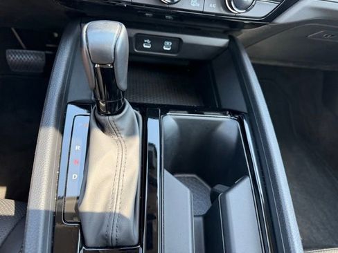 Used 2024 Honda Accord EX-L image 18