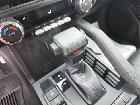 Used 2024 Toyota Tacoma TRD Sport image 23