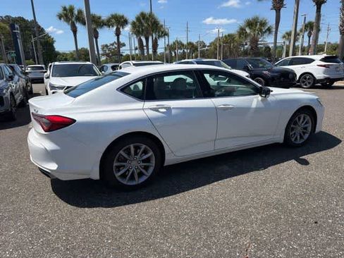 Used 2023 Acura TLX image 8