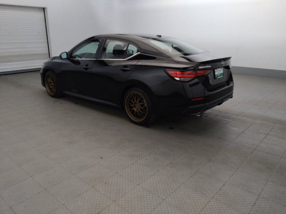 Used 2024 Nissan Sentra SR w/ SR Premium Package FWD image 3